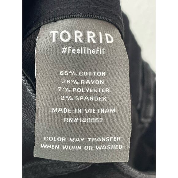 Torrid Bombshell Skinny Jeans Black Size 30 Tall Stretchy 30T Womens - Picture 3 of 6